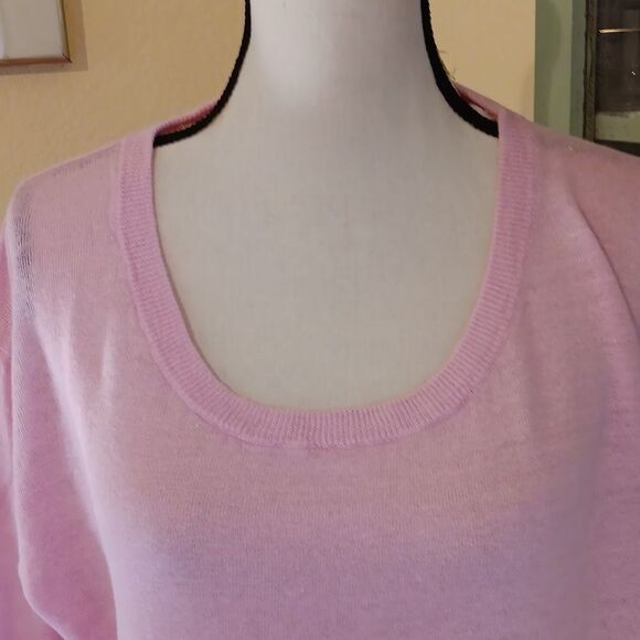 J. Crew Pink Sweater. Soft Knit .Timeless Design.Preppy - Picture 2 of 10